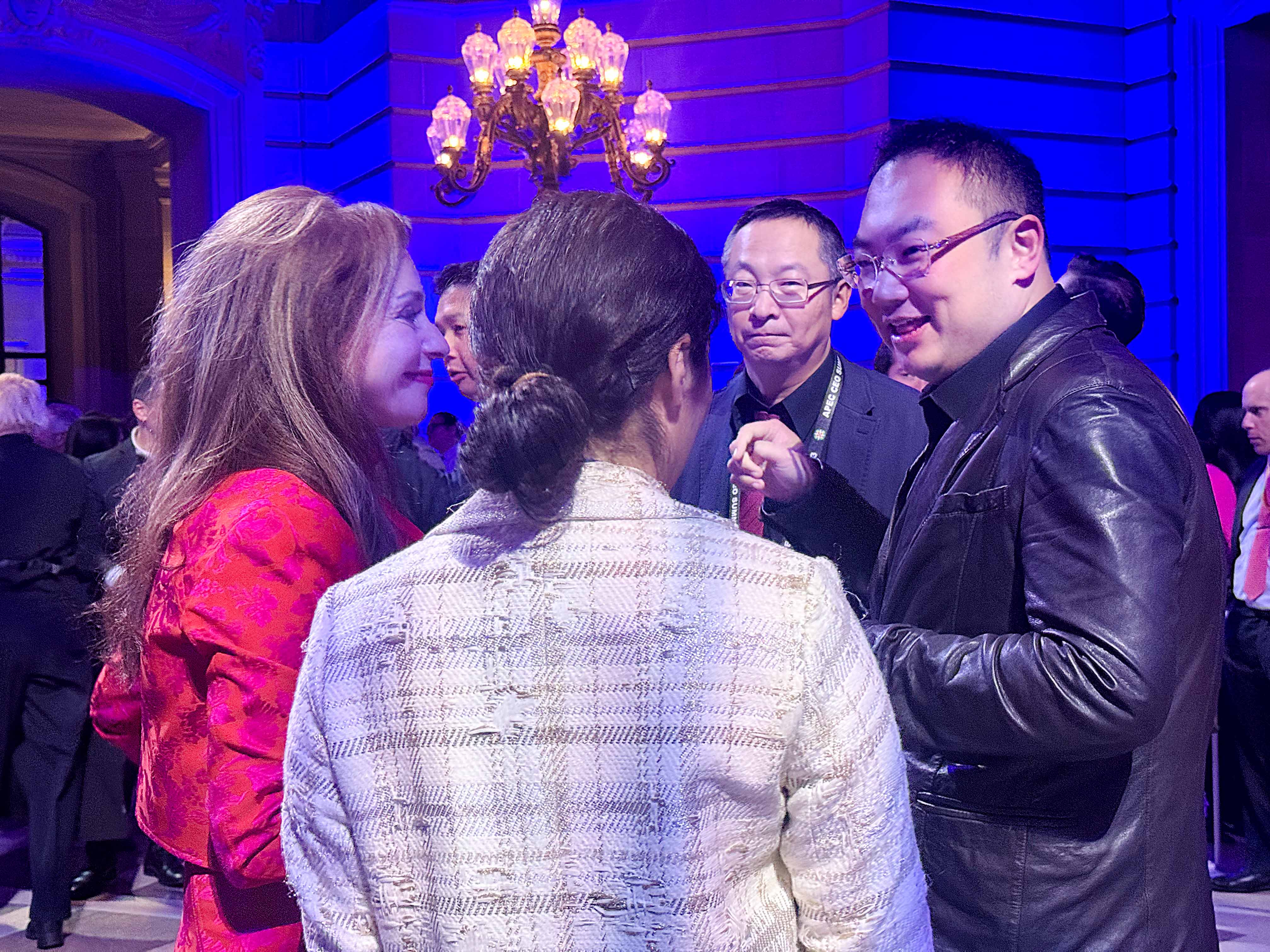 APEC 2023共同主席徐鵬出席秘魯總統私人晚宴